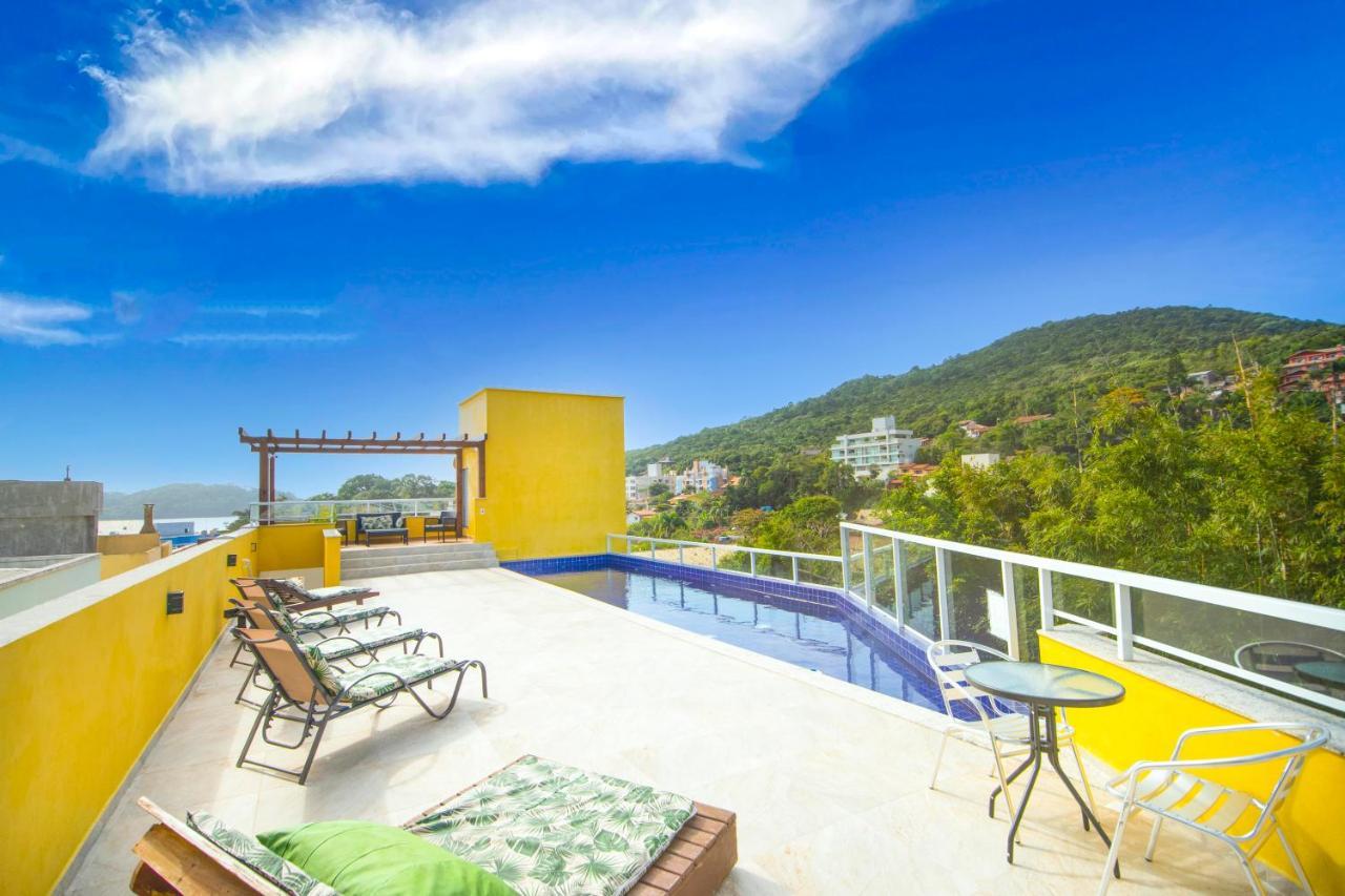 Pousada Vila Portuguesa Бомбиньяс Экстерьер фото